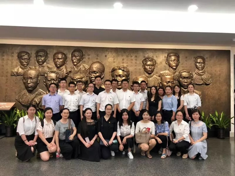 2-1.webp.jpg 2-1.webp.jpg